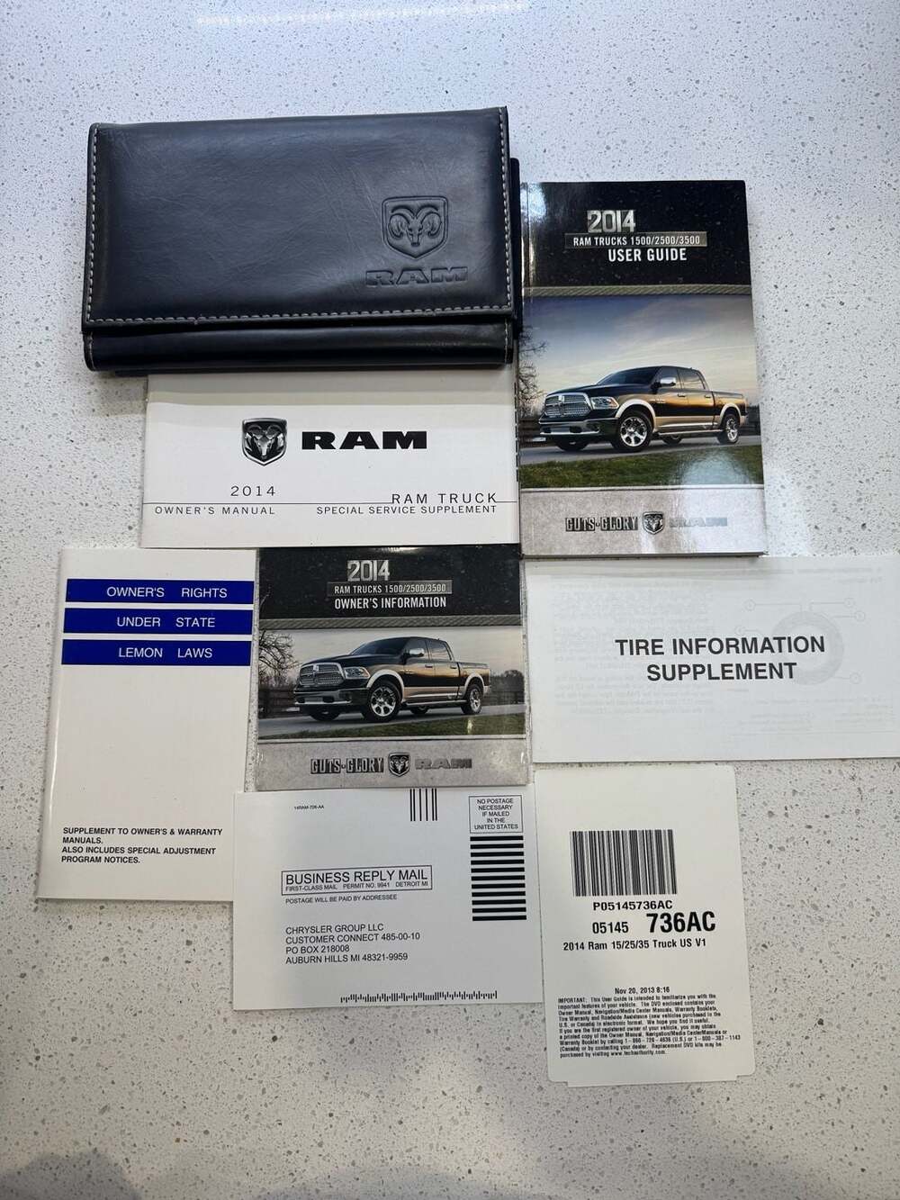 2014 RAM Trucks 1500/2500/3500 Owner's Manual and User Guide Set w/ Leather Case